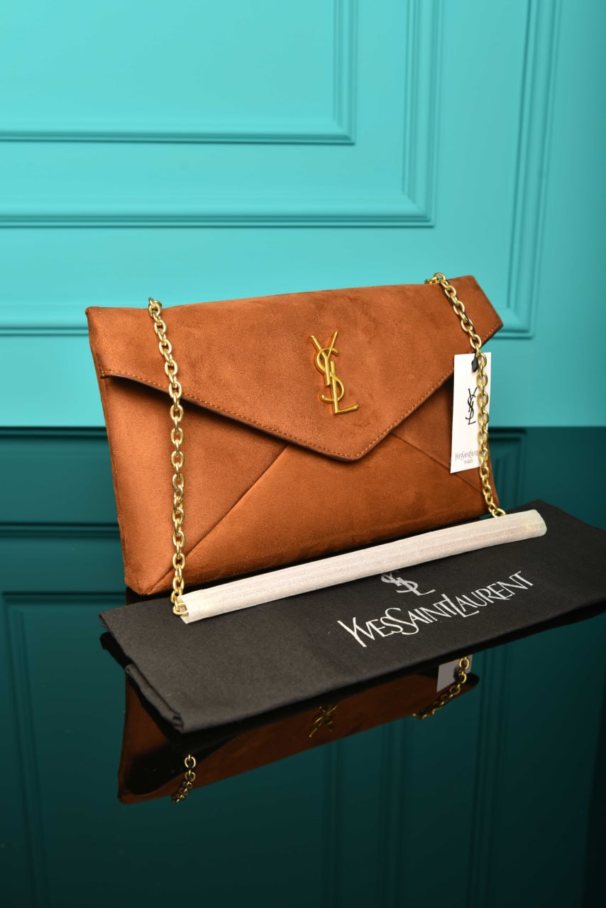 Cassandre Large Pouch on Chai