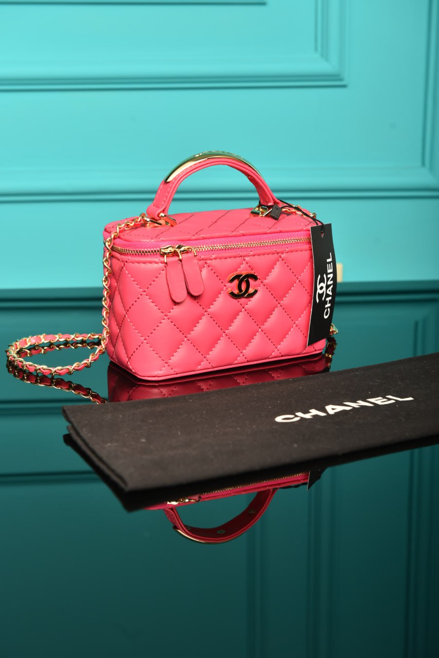 Quilted Small Lambskin Vanity Case