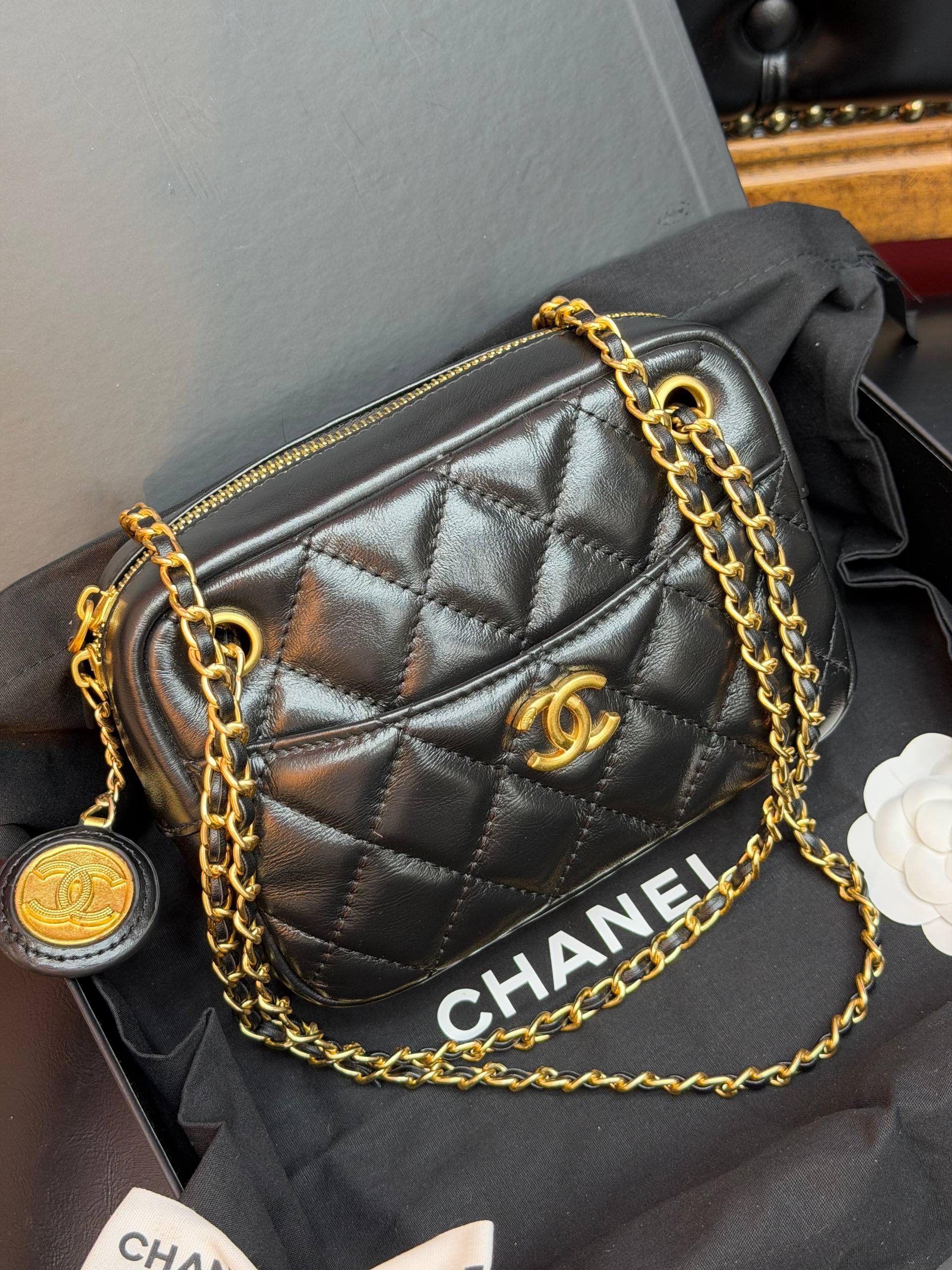 CH-NL +++A Quality Bag