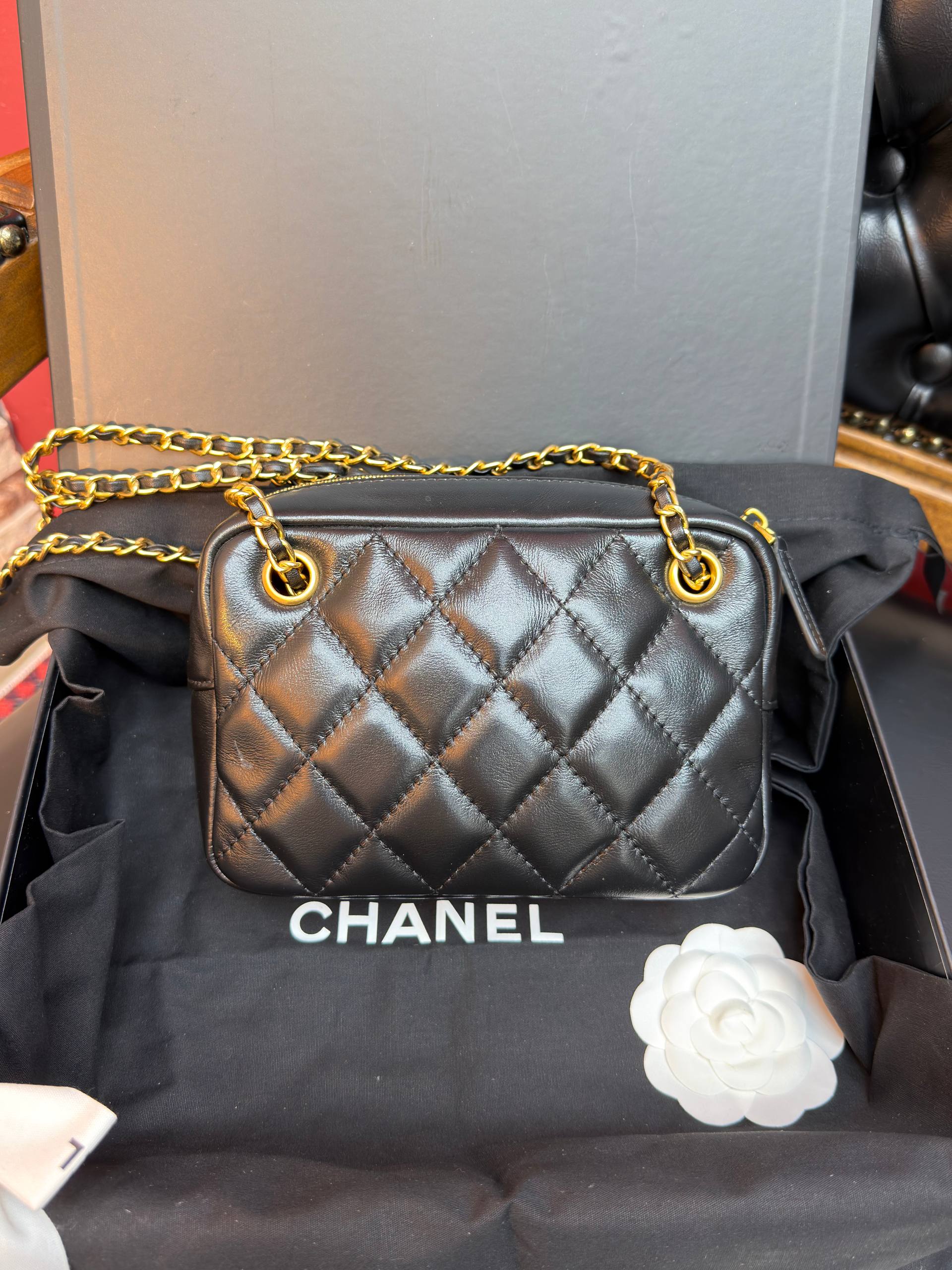 CH-NL +++A Quality Bag