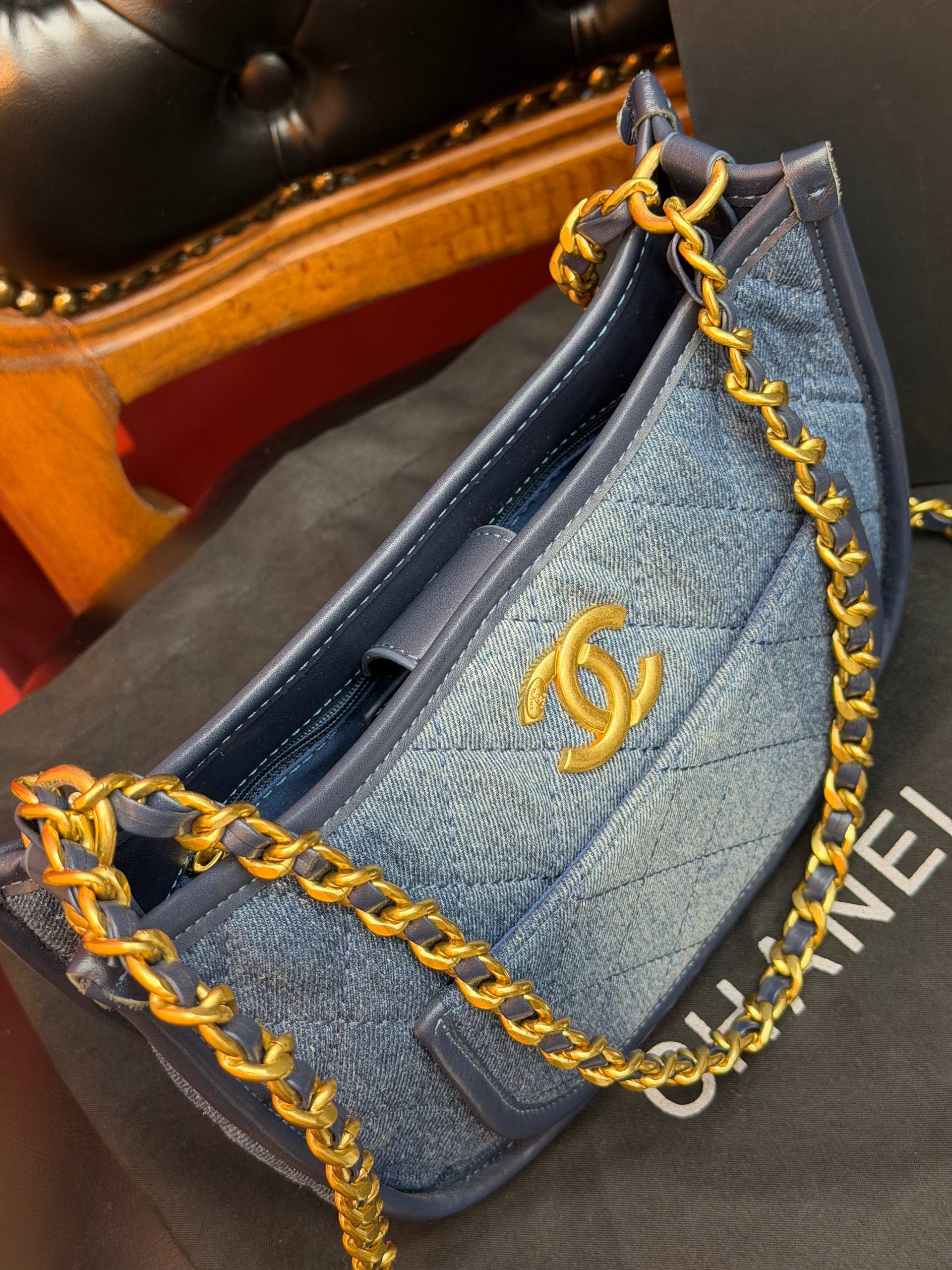 CH-NL +++A Quality Bag